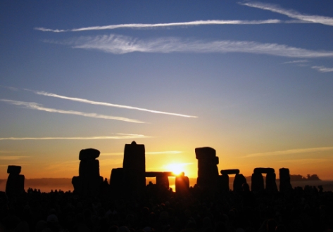 Summer Solstice Sunrise over Stonehenge 2005